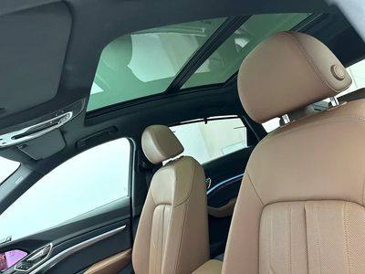 2024 Audi E-Tron, šedá, 14 138 km, dovoz SAE — foto 9 z 16