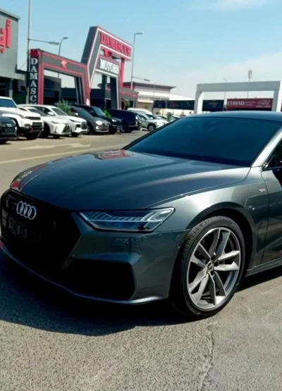 2022 Audi A7, stříbrná, 121 674 km, dovoz SAE — foto 2 z 16