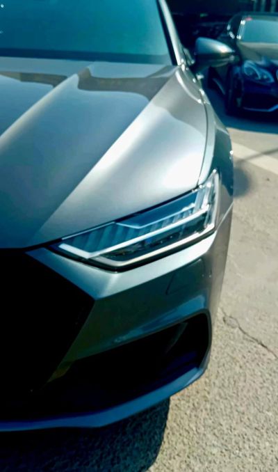 2022 Audi A7, stříbrná, 121 674 km, dovoz SAE — foto 4 z 16