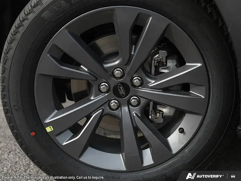 2026 Ford Explorer Active w/200A Pkg, černá, 20 km, dovoz Kanada — foto 8 z 12