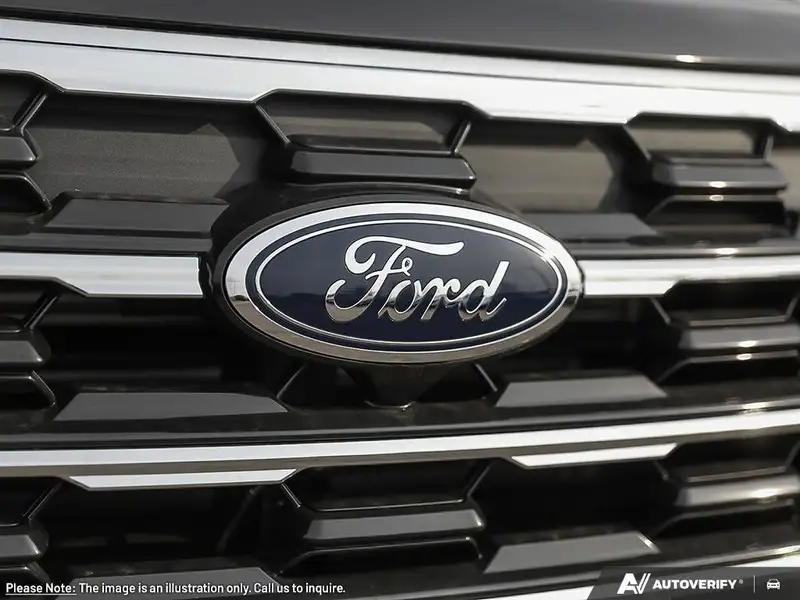2026 Ford Explorer Active w/200A Pkg, černá, 20 km, dovoz Kanada — foto 9 z 12