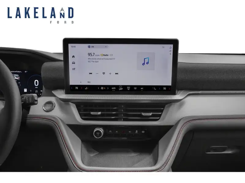2027 Ford Explorer Active, modrá, 25 km, dovoz Kanada — foto 7 z 12