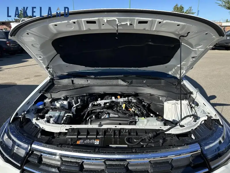 2027 Ford Explorer Active, bílá, 1 km, dovoz Kanada — foto 12 z 12