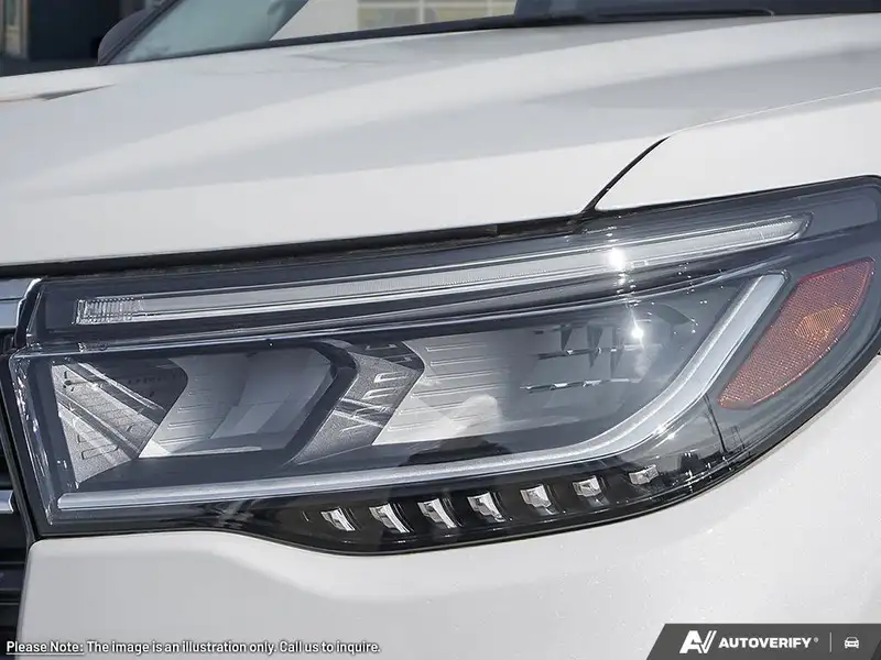 2026 Ford Explorer Active w/200A Pkg, bílá, 20 km, dovoz Kanada — foto 10 z 12