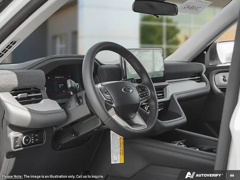 2026 Ford Explorer Active w/200A Pkg, bílá, 20 km, dovoz Kanada — foto 12 z 12