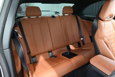 2024 BMW M2 STD, černá, 41 183 km, dovoz SAE — foto 15 z 16