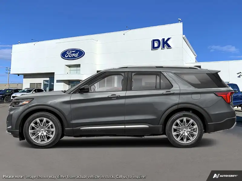 2027 Ford Explorer Platinum, šedá, 100 km, dovoz Kanada — foto 1 2027 Ford Explorer Platinum, šedá, 100 km, dovoz Kanada — foto 1