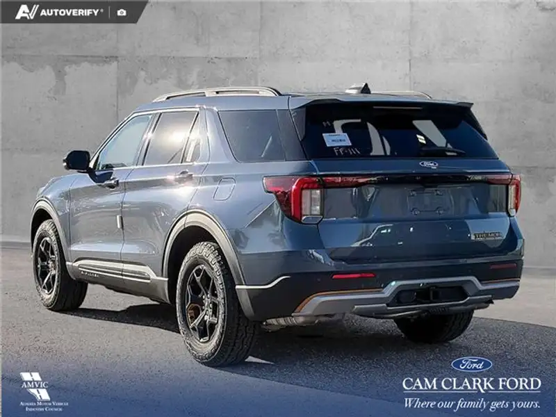 2027 Ford Explorer Tremor, modrá, 15 km, dovoz Kanada — foto 4 z 12
