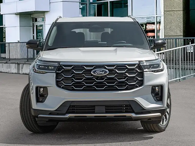 2026 Ford Explorer Platinum, bílá, 0 km, dovoz Kanada — foto 2 z 10