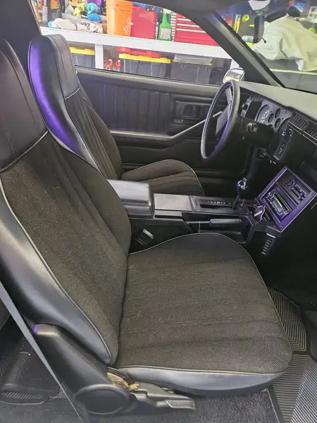 1982 Chevrolet Camaro Basic, stříbrná, 100 000 km, dovoz Kanada — foto 6 z 12