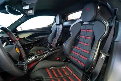 2024 Ferrari 296 GTS, červená, 60 km, dovoz SAE — foto 6 z 20