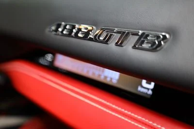 2017 Ferrari 488, bílá, 27 000 km, dovoz SAE — foto 3 z 12