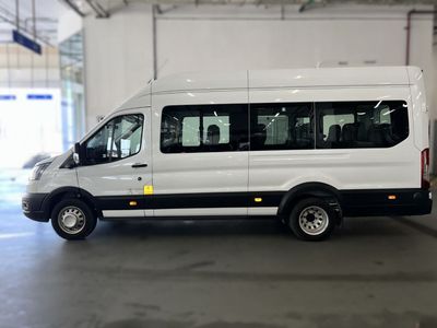 2025 Ford Transit, bílá, 13 407 km, dovoz SAE — foto 3 z 16