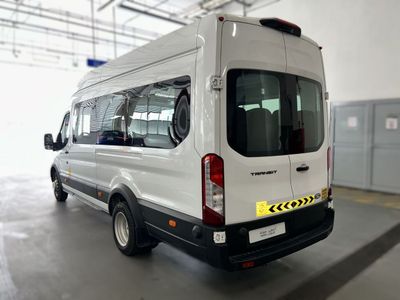 2025 Ford Transit, bílá, 13 407 km, dovoz SAE — foto 6 z 16