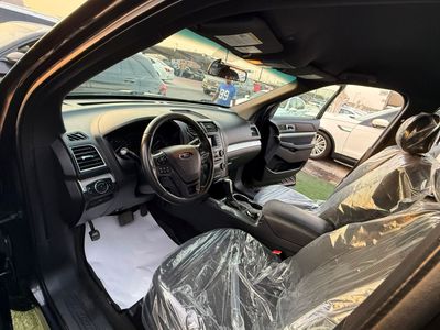2017 Ford Explorer XLT, černá, 151 000 km, dovoz SAE — foto 15 z 16