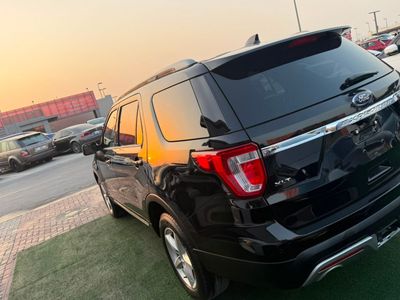 2017 Ford Explorer XLT, černá, 151 000 km, dovoz SAE — foto 8 z 16