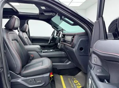 2022 Ford Expedition STEALTH PERFORMANCE, černá, 14 785 km, dovoz SAE — foto 9 z 16