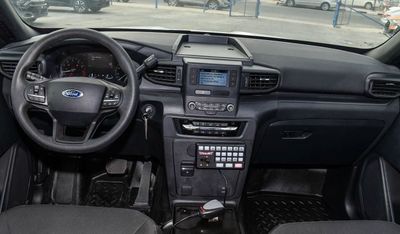 2020 Ford Explorer BASE, bílá, 0 km, dovoz SAE — foto 6 z 15
