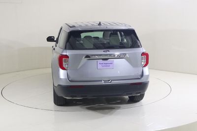 2023 Ford Explorer BASE, stříbrná, 51 525 km, dovoz SAE — foto 5 z 13