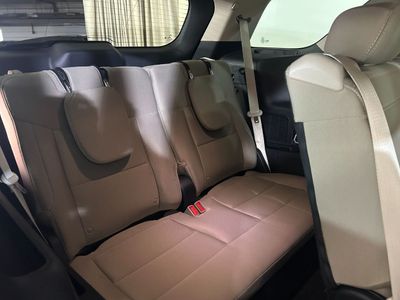2023 Ford Explorer BASE, šedá, 58 559 km, dovoz SAE — foto 12 z 13