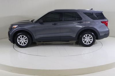 2023 Ford Explorer BASE, šedá, 58 559 km, dovoz SAE — foto 4 z 13
