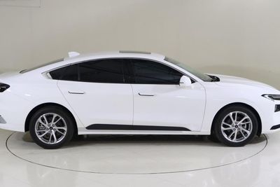 2023 Ford Taurus AMBIENTE, bílá, 49 776 km, dovoz SAE — foto 4 z 12