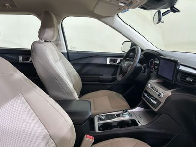 2023 Ford Explorer BASE, černá, 57 007 km, dovoz SAE — foto 10 z 13