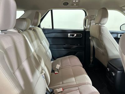 2023 Ford Explorer BASE, černá, 57 007 km, dovoz SAE — foto 9 z 13