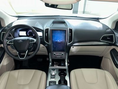 2022 Ford Edge TITANIUM, stříbrná, 35 542 km, dovoz SAE — foto 9 z 14