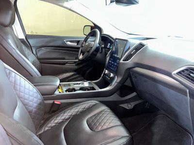 2023 Ford Edge TITANIUM, červená, 13 977 km, dovoz SAE — foto 9 z 13