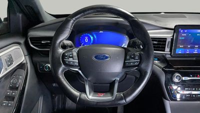 2022 Ford Explorer, bílá, 74 730 km, dovoz SAE — foto 8 z 16