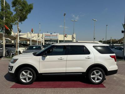 2017 Ford Explorer XLT, bílá, 87 000 km, dovoz SAE — foto 4 z 16