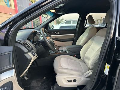 2019 Ford Explorer BASE, černá, 230 000 km, dovoz SAE — foto 9 z 15