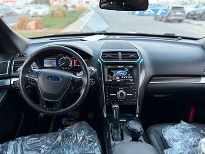 2016 Ford Explorer LIMITED, černá, 81 000 km, dovoz SAE — foto 14 z 16