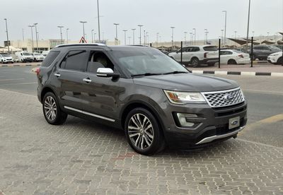 2017 Ford Explorer LIMITED, šedá, 95 000 km, dovoz SAE — foto 5 z 16