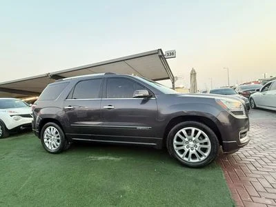 2016 GMC Acadia DENALI, šedá, 166 000 km, dovoz SAE — foto 7 z 16