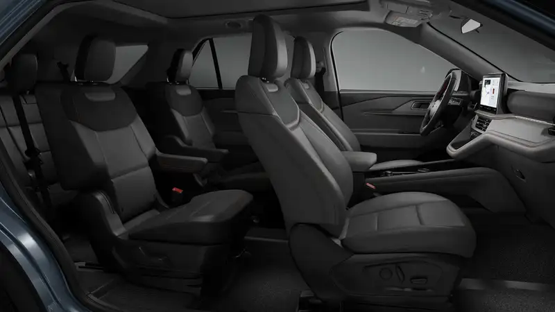 2026 Ford Explorer ACTIVE, modrá, 0 km, dovoz Kanada — foto 6 z 7