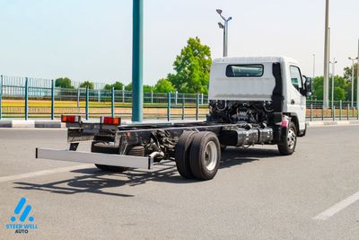 2024 Isuzu NPR STD, bílá, 11 km, dovoz SAE — foto 7 z 30
