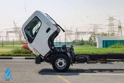 2024 Isuzu NPR STD, bílá, 11 km, dovoz SAE — foto 9 z 30