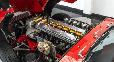 1967 Jaguar E-TYPE, červená, 80 105 km, dovoz SAE — foto 14 z 16
