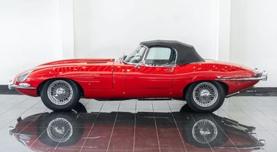 1967 Jaguar E-TYPE, červená, 80 105 km, dovoz SAE — foto 6 z 16