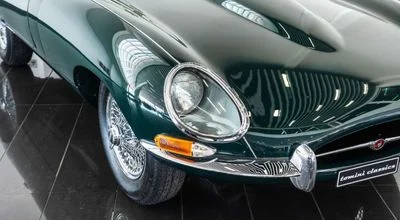 1967 Jaguar E-TYPE, zelená, 89 500 km, dovoz SAE — foto 11 z 16