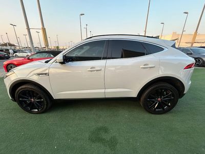 2018 Jaguar E-PACE S, bílá, 59 690 km, dovoz SAE — foto 10 z 16