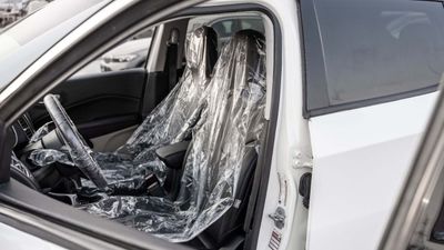 2020 Jeep Compass LONGITUDE, bílá, 65 000 km, dovoz SAE — foto 9 z 16