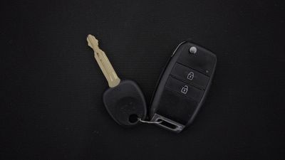 2024 Kia Pegas LX, modrá, 93 238 km, dovoz SAE — foto 16 z 16