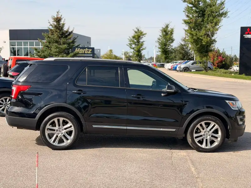 2017 Ford Explorer XLT, 168 000 km, dovoz Kanada — foto 9 z 12