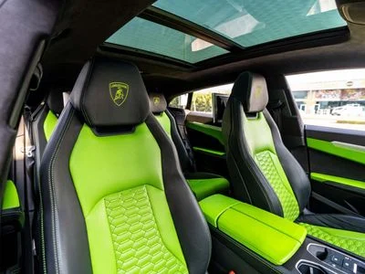 2021 Lamborghini Urus STD, černá, 46 852 km, dovoz SAE — foto 10 z 16