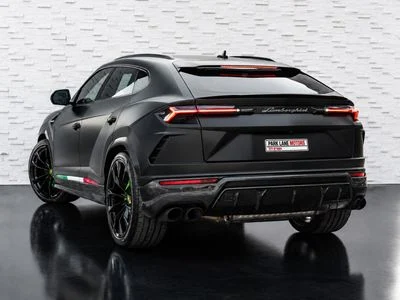 2021 Lamborghini Urus STD, černá, 46 852 km, dovoz SAE — foto 2 z 16