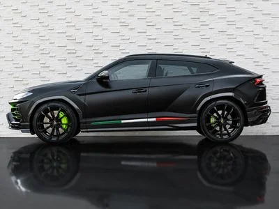 2021 Lamborghini Urus STD, černá, 46 852 km, dovoz SAE — foto 5 z 16