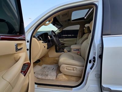 2014 Lexus LX570 TITANIUM, bílá, 267 000 km, dovoz SAE — foto 9 z 16